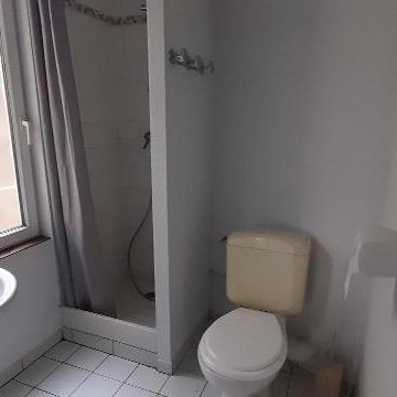 Location Appartement 1 pièce 17m² POITIERS 86000 - Photo 1