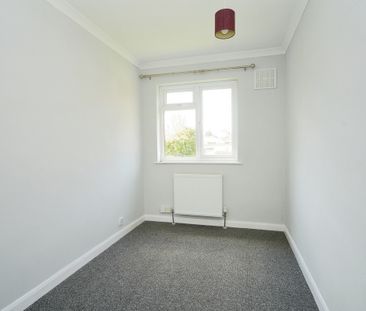 Leavesden Road, Weybridge, KT13 - Photo 5