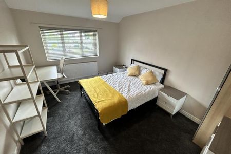 Newport View, - Photo 3