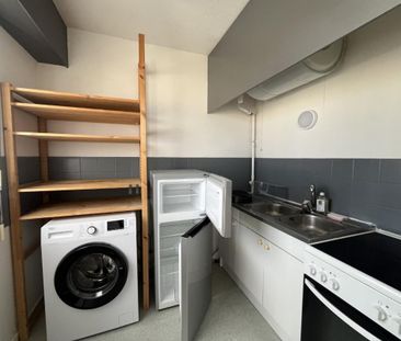 Location Appartement 1 pièce Meublé 35m² TALENCE 33400 - Photo 3