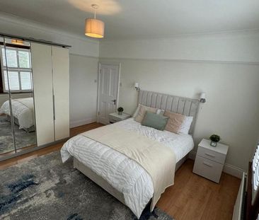 1 bedroom property to rent - Photo 2