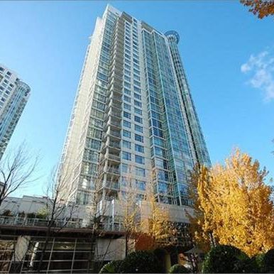 Vancouver Yaletown 1 Bedroom + Den, 30th Floor - Photo 1