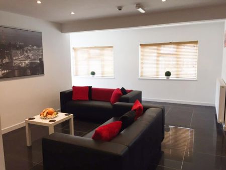 1 bedroom in a house share to rent - Photo 5