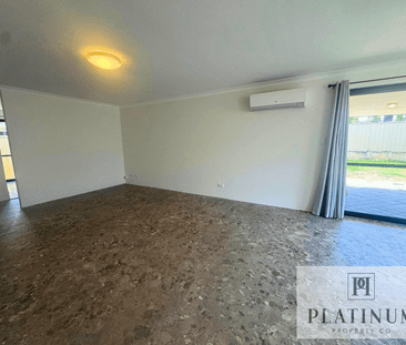 Coastal Family Living in the Heart of Dawesville - Photo 3