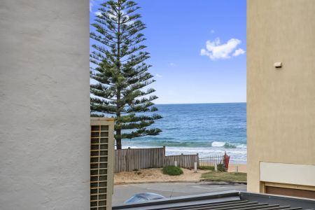 6/1204 Pittwater Road, Narrabeen. - Photo 2