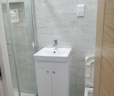 3 Bed Flat, High Cross Road, N17 - Photo 5