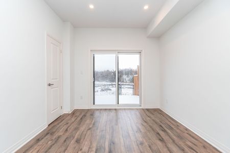 For Lease - 1724 Pleasure Valley Path, Oshawa, Ontario - Photo 5