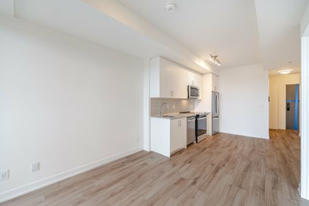 For Lease - 335 Wheat Boom Drive Unit# 311, Oakville, Ontario - Photo 3