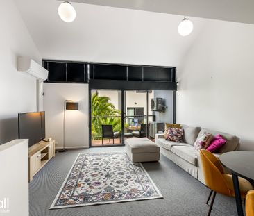 Executive Apartment in Hobart CBD - Photo 3