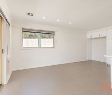 9 Kinsella Street, Karabar NSW 2620 - House For Rent | Domain - Photo 1