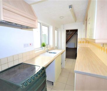 2 bedroom terraced house to rent - Photo 6