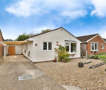Larch Close - Photo 4