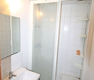 Location Appartement 2 pièces 44m² LA SEYNE SUR MER 83500 - Photo 1