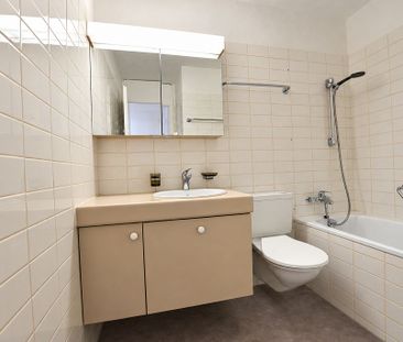 Grosse 3.5- Zimmerwohnung im 3. OG links - Photo 4