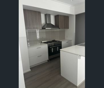 Brand New Family Home for Lease – Be the First to Live In - Photo 6