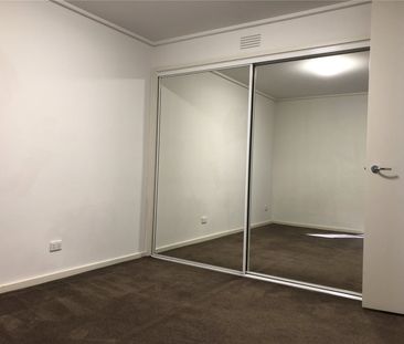 602/668 Bourke Street - Photo 2