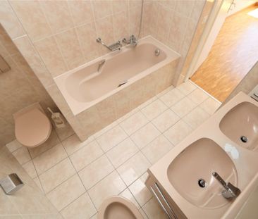 Appartement duplex en attique de 4,5 pièces avec terrasse et balcon... - Photo 6