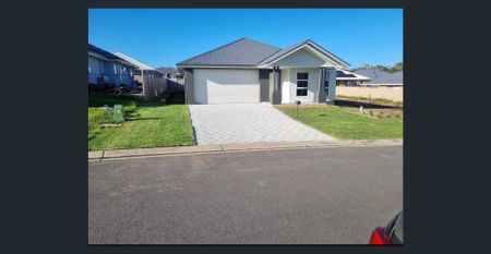 Please hit the "APPLY" button on this page to submit your application - Photo 4