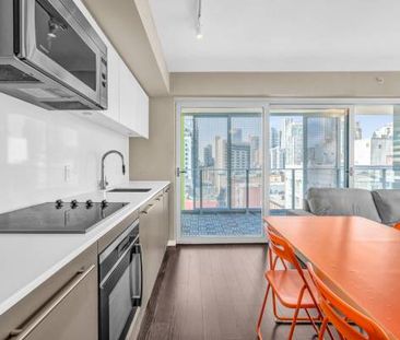 Vancouver Downtown High-Rise 2Bedrooms 1Bathroom Apartment - Photo 1