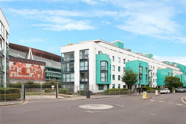 1 bedroom flat in Highbury - Photo 1