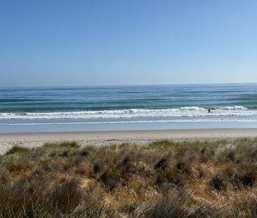 Beachside Charm Meets Summer Vibes! - Photo 5