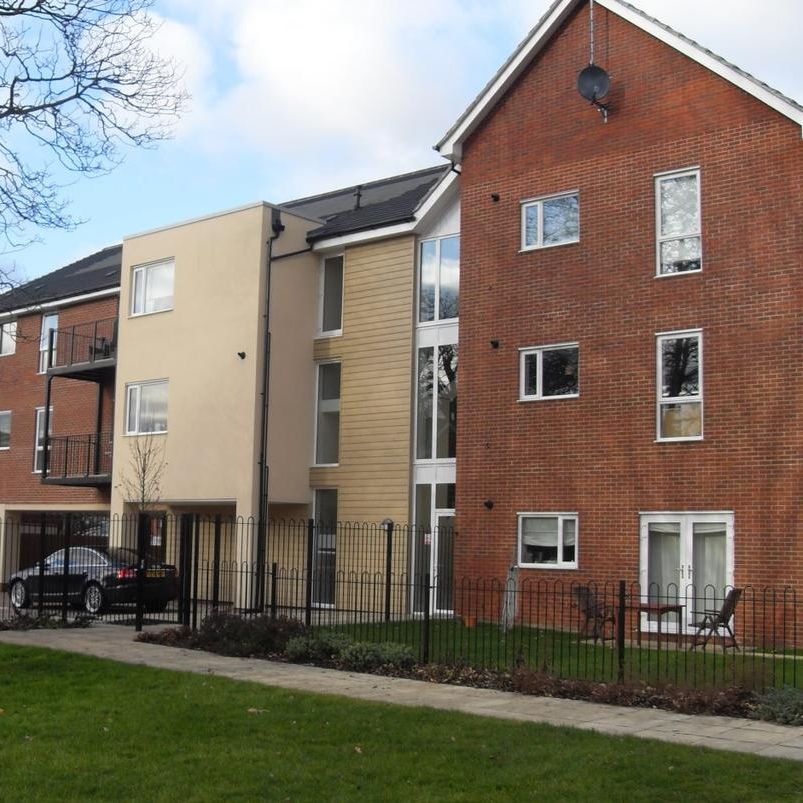 1 bedroom flat to rent - Photo 1
