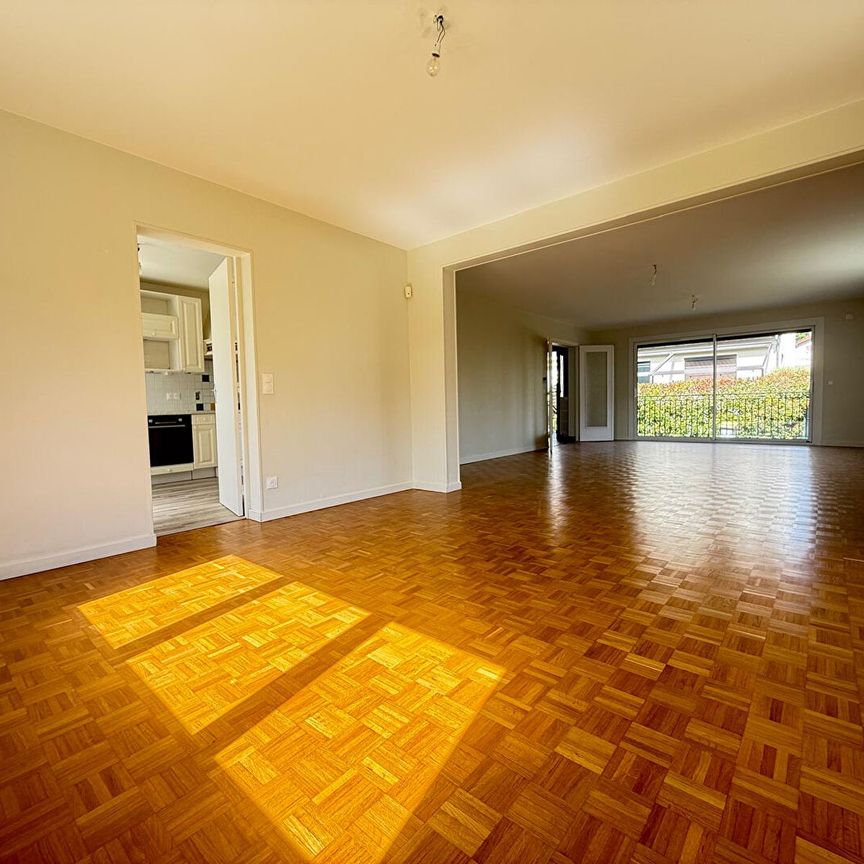 Location Maison 7 pièces 161m² - Photo 1