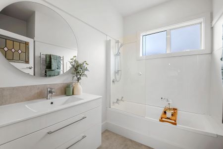 Modern, Low-Maintenance Living in a Prime Location - Photo 2