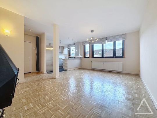 Appartement te huur - Photo 1