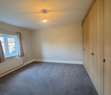 2 bedroom semi-detached house to rent - Photo 2