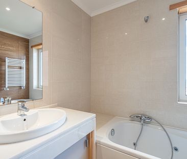 Apartamento T2 Jardins da Parede vista mar e terraço DISPONÍVEL 01/... - Photo 1