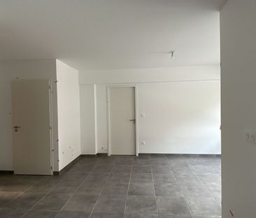 Location Appartement 2 pièces 41m² NANTES 44100 - Photo 2