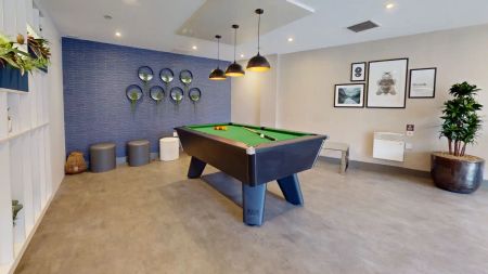 Premium 2 Bed Apartment - Photo 3