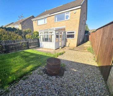 2 bedroom semi-detached house to rent - Photo 6