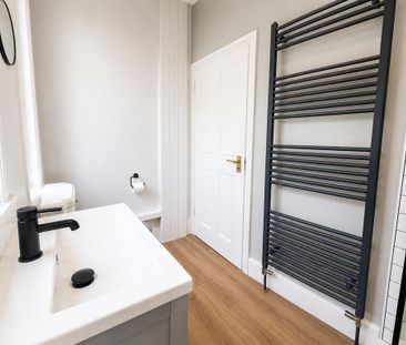 4 bedroom house of multiple occupation to rent - Photo 4