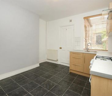 2 bedroom House To Let - Photo 1