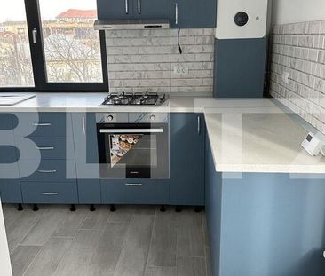 Prima închiriere: Apartament ultrafinisat cu 2 camere, parcare privată, zonă centrală - Fotografie 2
