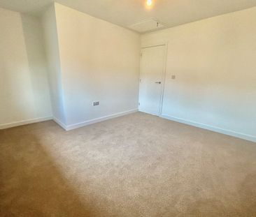 Birkin Avenue - Photo 6