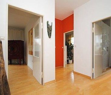 Sehr schöne, penthouseartige 3-Zimmer-Wohnung in Berlin-Steglitz - Foto 1