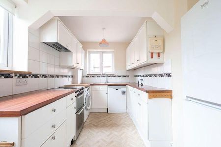 2 bedroom maisonette to rent - Photo 3