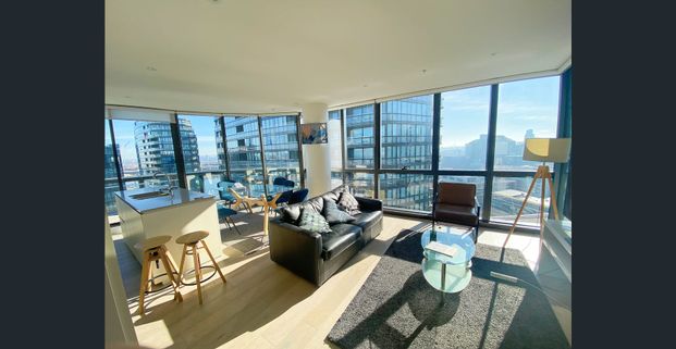 Delightful Three Bedroom Apartment at 883 Collins Street - Photo 1