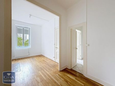 Location Appartement 1 pièce 32m² VILLEURBANNE 69100 - Photo 4