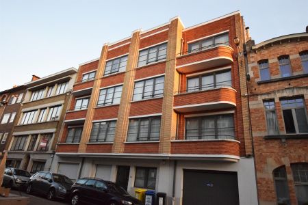 Appartement in Ukkel - Photo 2