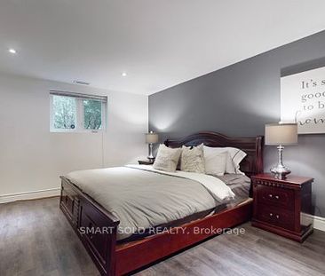 For Lease - 249 Maxome Avenue, Toronto, Ontario - Photo 6