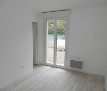 Location Appartement 3 pièces 46m² MANSIGNE 72510 - Photo 5