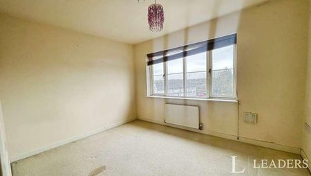 The Depot, Fairfield Road, Braintree, Essex, CM7 - Photo 2