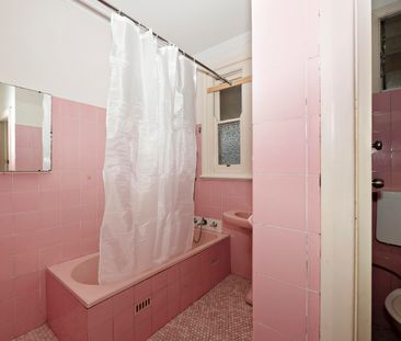 70 Pacific Highway, Jewells NSW 2280 - House For Rent | Domain - Photo 4