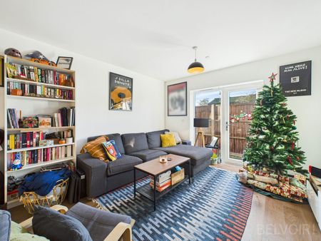 Flat to rent on - Photo 3