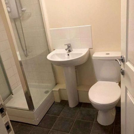 Glendale House, Washington, NE38 - Photo 4