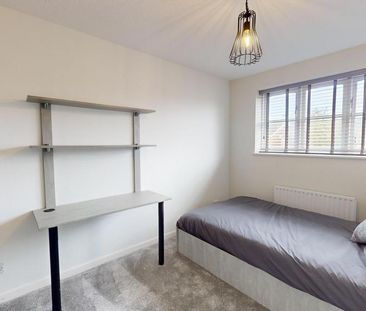 4 bedroom house to rent - Photo 3